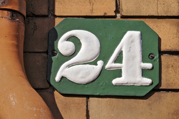 Hausnummer 24
