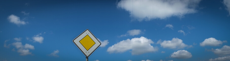 traffic sign (3)
