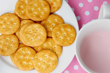 Crackers.