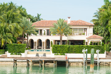 Luxurious mansion on Star Island in Miami