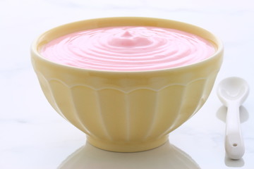 vintage strawberry yogurt