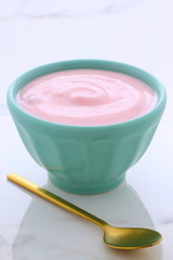 Berries french style yogurt