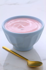 Berries french style yogurt