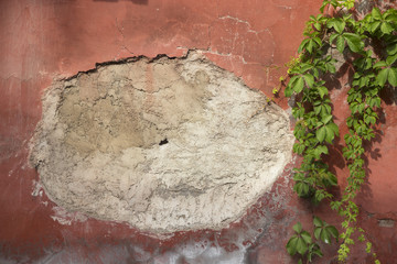 Rough wall