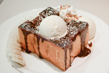 Toast Bread Pudding with ice cream 