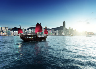 Fototapeta premium Hong Kong harbour in sunset time