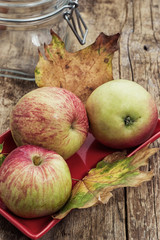Naklejka na ściany i meble apple juicy,fresh from the new harvest