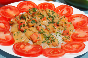 Geflügelgeschnetzeltes mit Reis