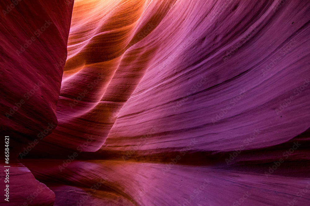 Wall mural antelope canyon