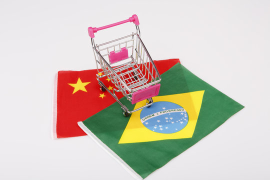 Shopping cart with Brasil and China flag