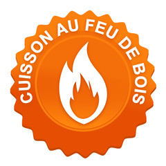 cuisson au feu de bois sur bouton web denté orange