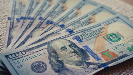 New dollar banknotes