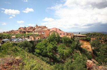 Fototapeta na wymiar Roussillon - Frankreich