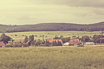 Obraz premium Styl vintage krajobraz wsi