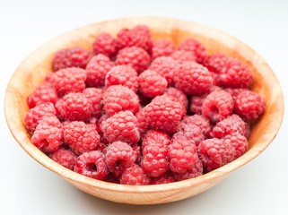 red raspberry in plate