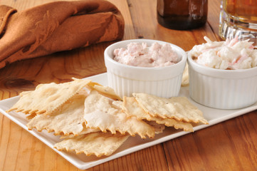 Flatbread crackers with dips and beer