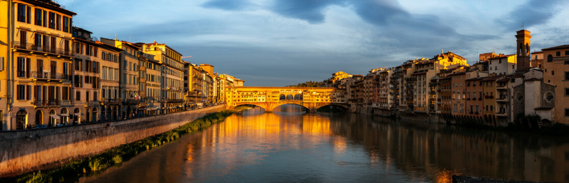 Foot bridge Vecchio Florence