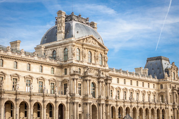 Fototapeta premium Exterior of a historical townhouse in Paris