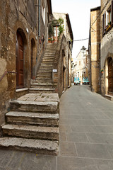 Fototapeta na wymiar Pitigliano, vicolo del centro storico