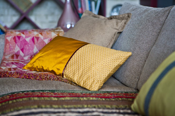 Подушки на диване / Pillows on the couch