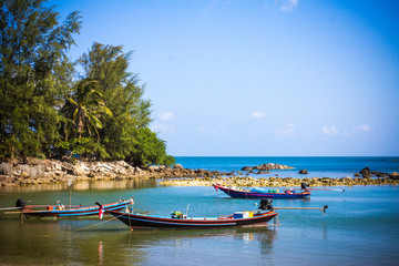 Fototapeta na wymiar Boats in sea on the sky background, Koh Phangan