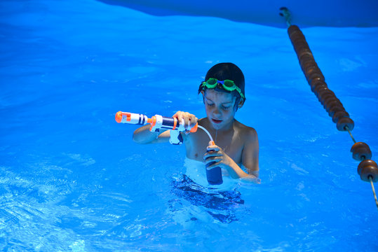 Water pistoling in a pool
