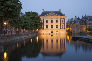 Fototapeta na wymiar Mauritshuis Museum in Hague
