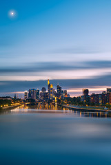 Fototapeta premium Frankfurt's skyline, island skycrapers
