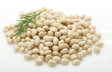 White dry beans