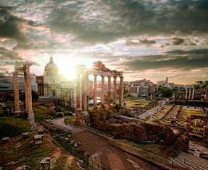 Fototapety  Słynne rzymskie ruiny w Rzymie, stolicy Włoch