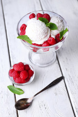 Creamy ice cream with raspberries