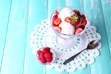 Fototapeta na wymiar Creamy ice cream with raspberries