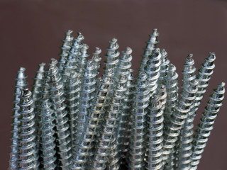 Schrauben