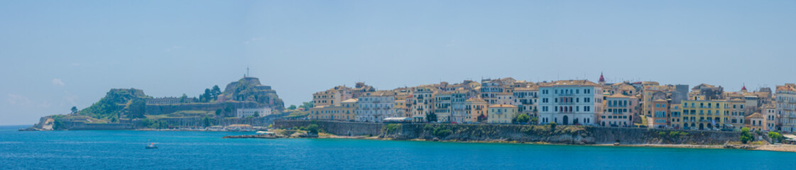 Fototapeta na wymiar View on the town of Corfu