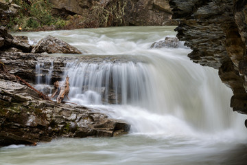 Obraz premium Lower waterfall of Johnston Canyon Banff Canada