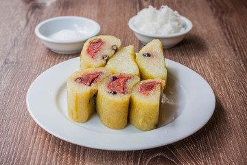 sticky rice with banana roll