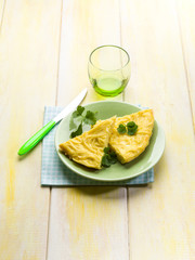 spaghetti omelet, traditional italian recipe