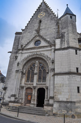 Fototapeta na wymiar Saint Symphorien in Tours