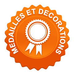 médailles et décorations sur bouton web denté orange