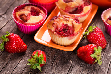 Strawberry muffins