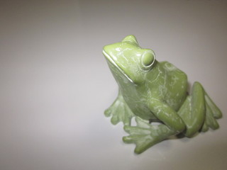 置物のカエル