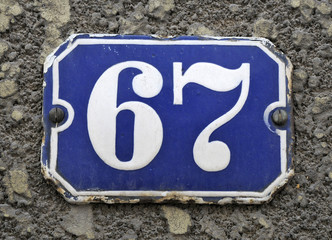 Hausnummer 67