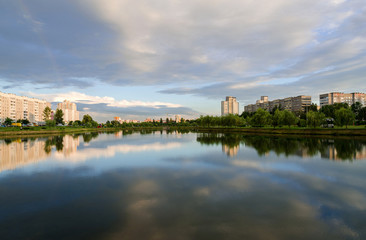 Fototapeta premium Summer evening in a recreation area, Gomel