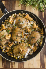 Tarragon chicken with mushrooms and chickpeas