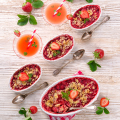 Strawberry Crumble