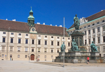 Fototapeta premium Hofburg. Pomnik Franciszka I. Wiedeń. Austria
