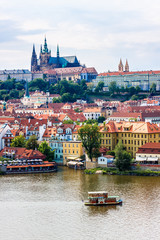 Obraz premium The View on Prague gothic Castle