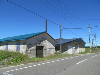 Fototapeta na wymiar 田舎の古い倉庫