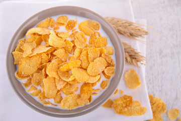 cornflakes and milk