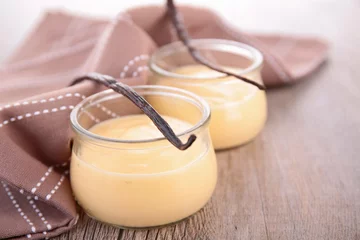 Cercles muraux Dessert vanilla cream